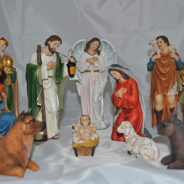 8 inch – 11 Piece Nativity Set 1