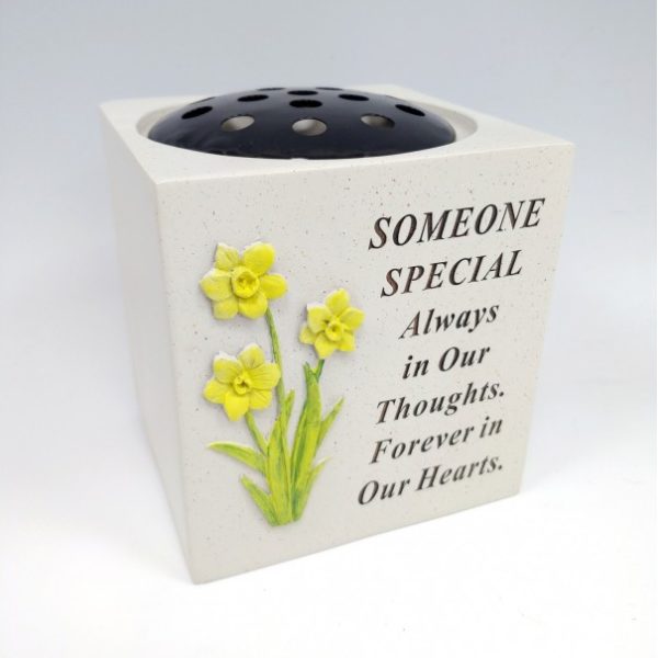 Someone Special Daffodil Rose Bowl