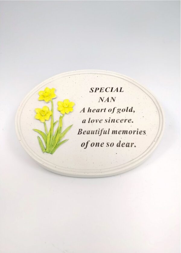Nan daffodil oval plaque – DF17852
